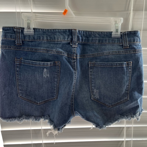 Jean Shorts - Picture 2 of 3